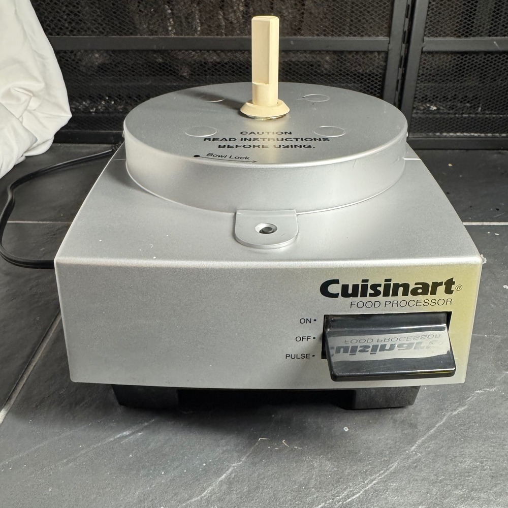 Cuisinart DLC-5 Food Processor Replacement Motor Base Silver Black 120V 5A Works